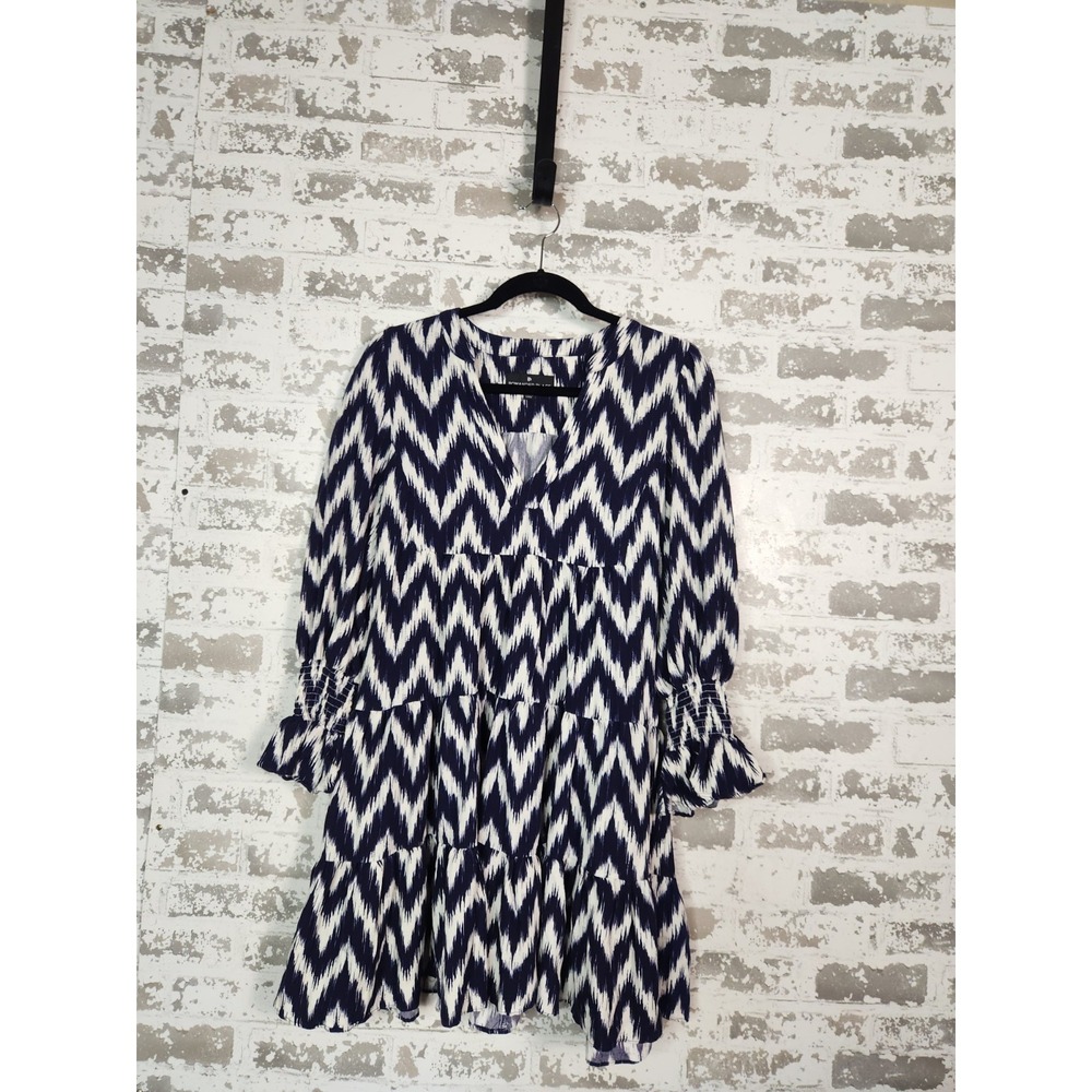 Pomander Place Tuckernuck Tiered Chevron Dress Small Navy Coastal Nautical